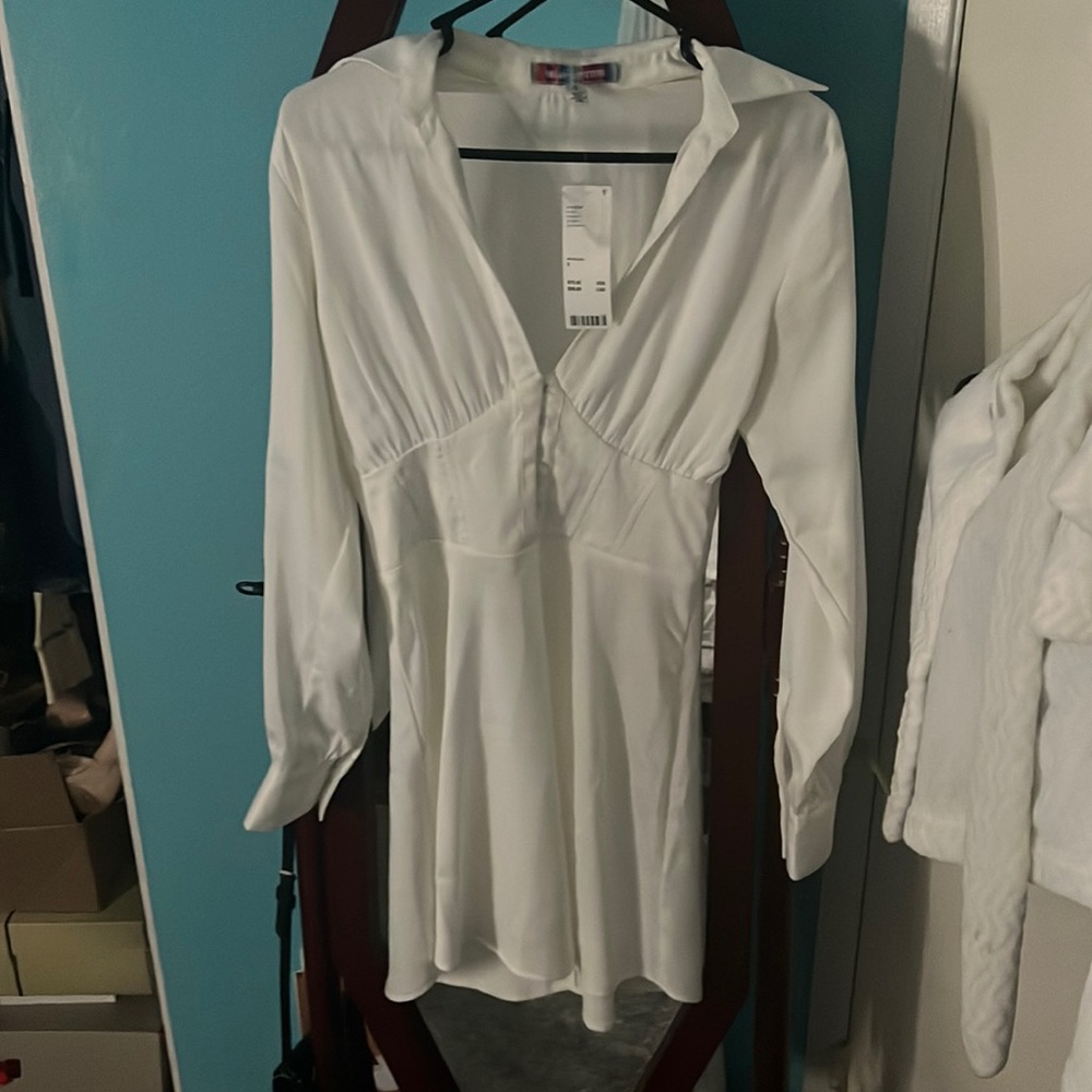 Urban Outfitters white dress 🤍🐇